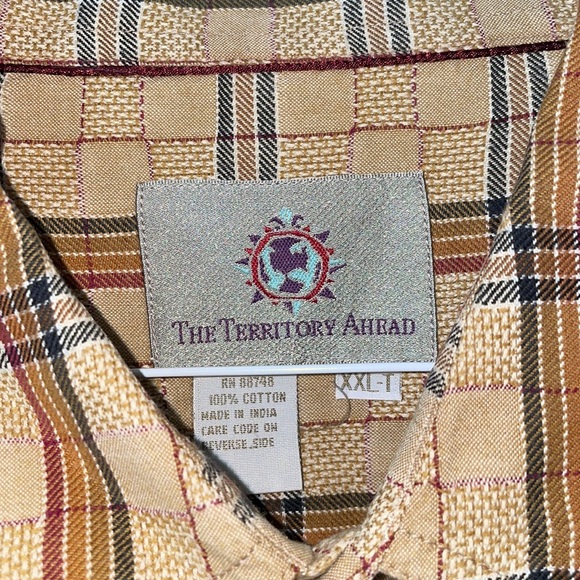 Men’s The Territory Ahead Button Down Shirt - Picture 5 of 7